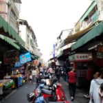 【 台湾 屋台 探検 】高雄の三民市場で朝市を満喫してみよう！