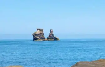 燭台双嶼