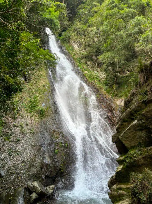 ララミス滝